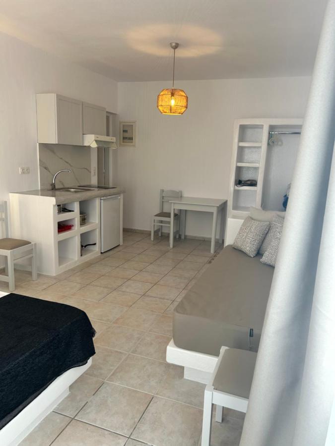 Apollonia Studios Плака Екстер'єр фото